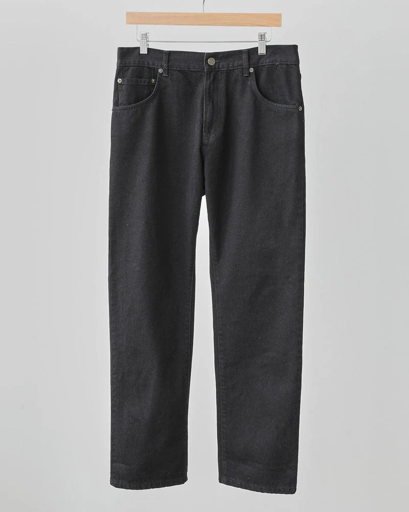 5 Pocket Jean in Washed Black - Image 4