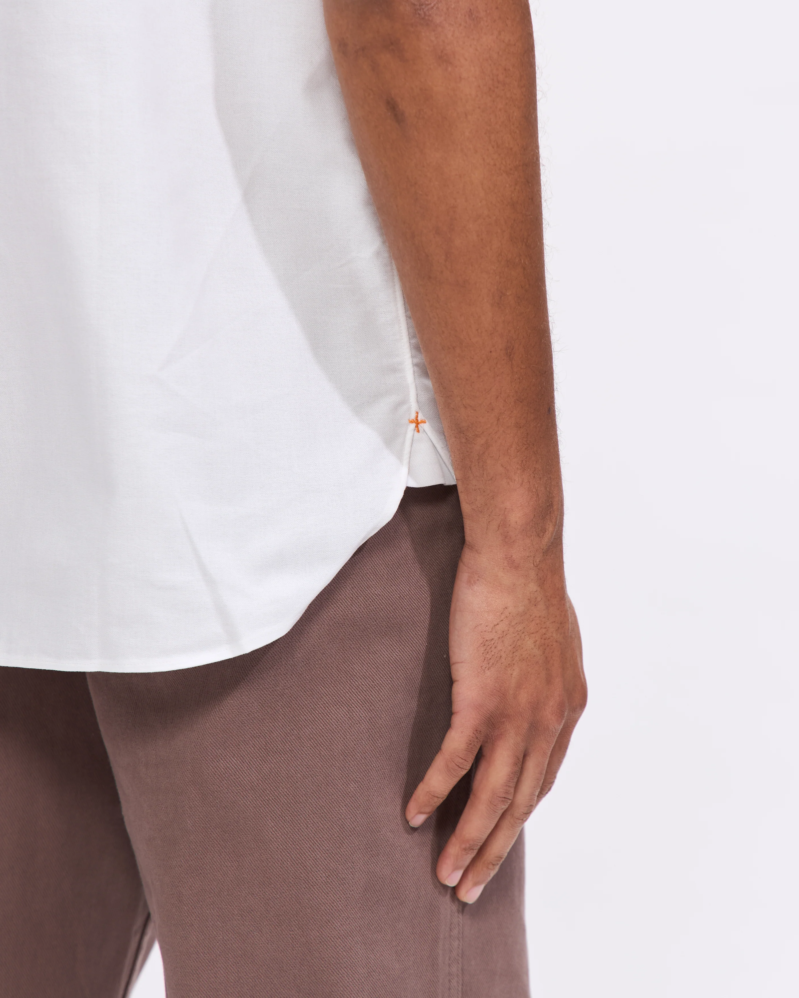 BD Short Sleeve Oxford COOLMAX® Shirt in White - Image 4