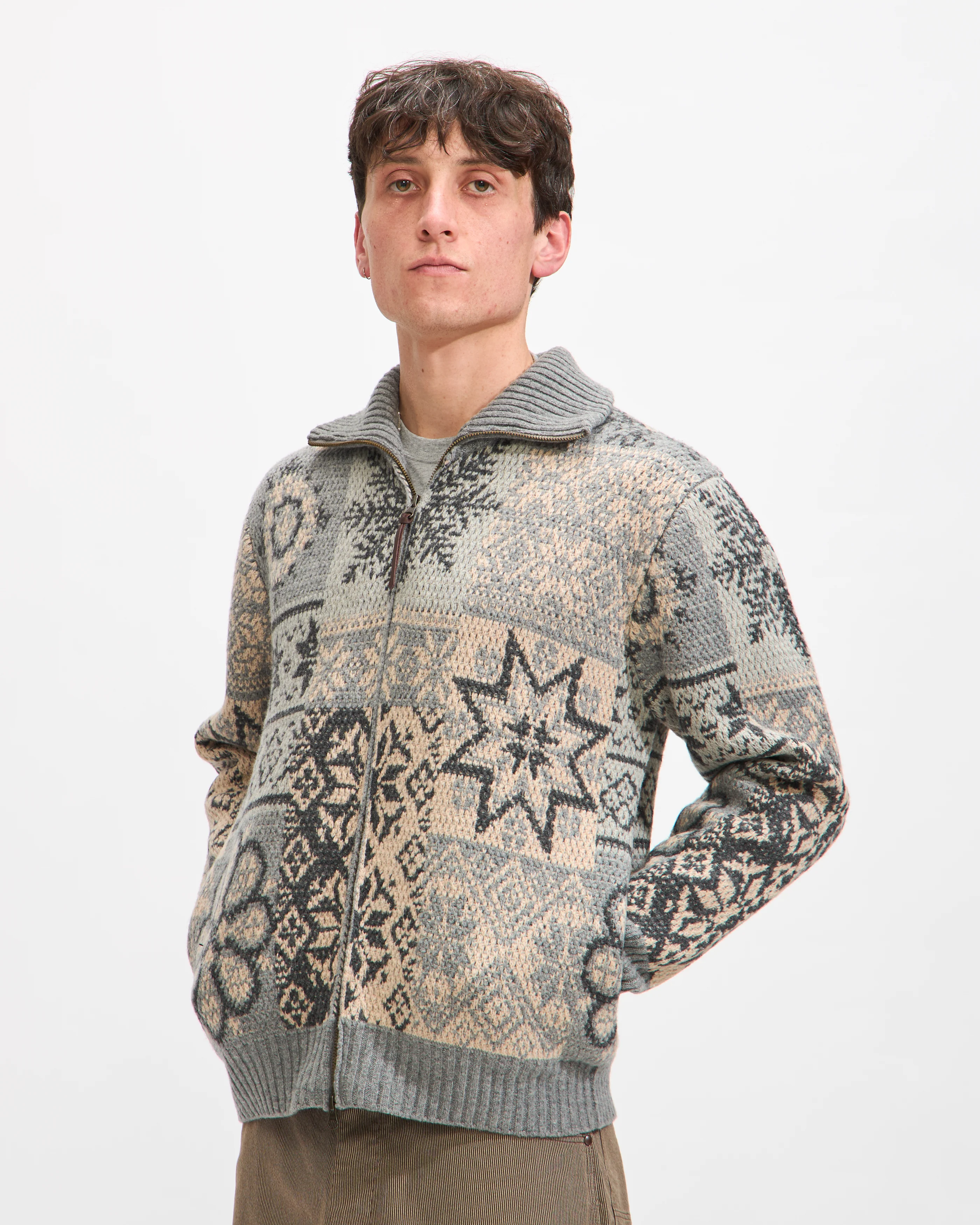 Zip Cardigan Double Jacquard Patchwork Like Pattern in Grey - Image 4