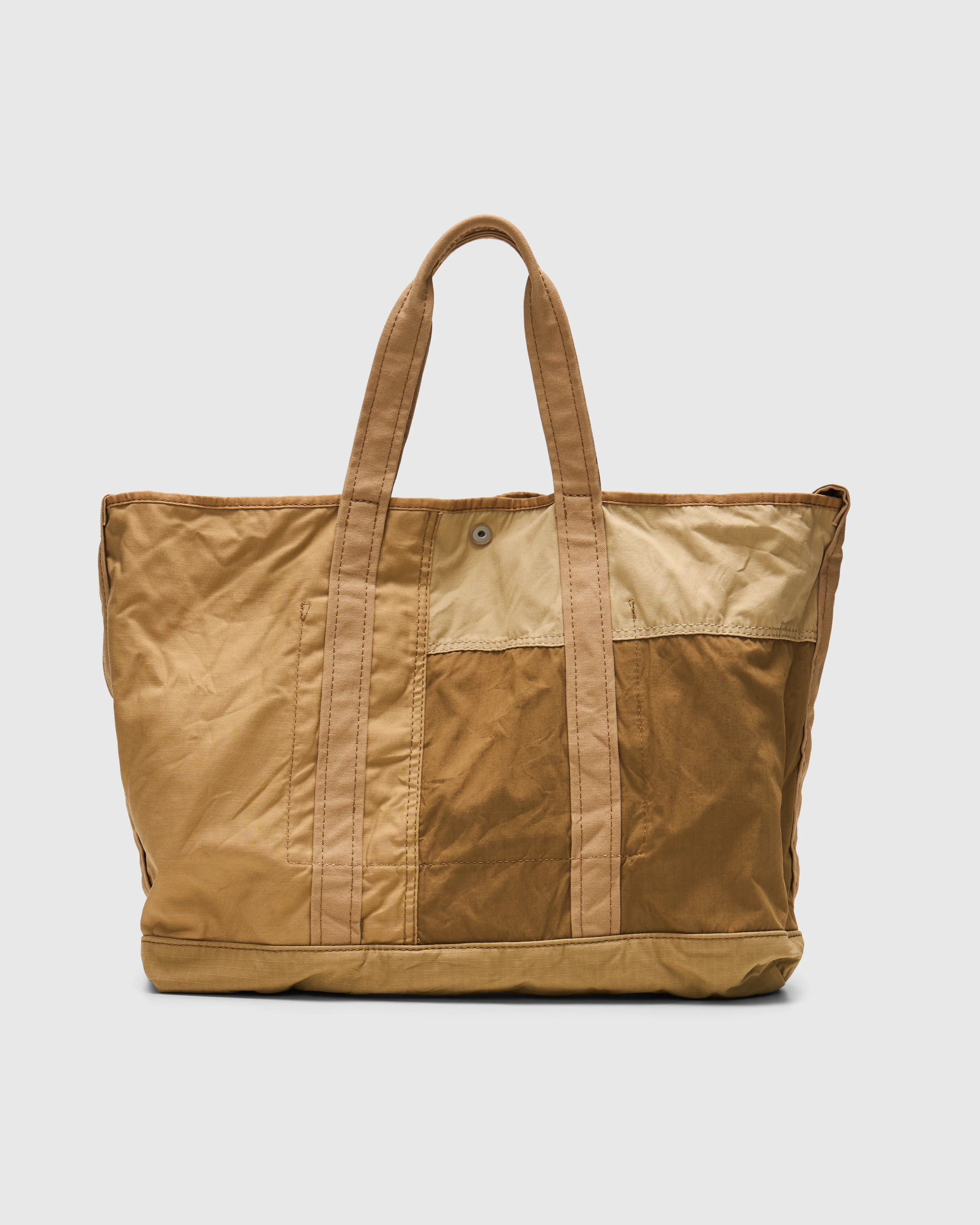 Weekend Bag in Beige - Image 3