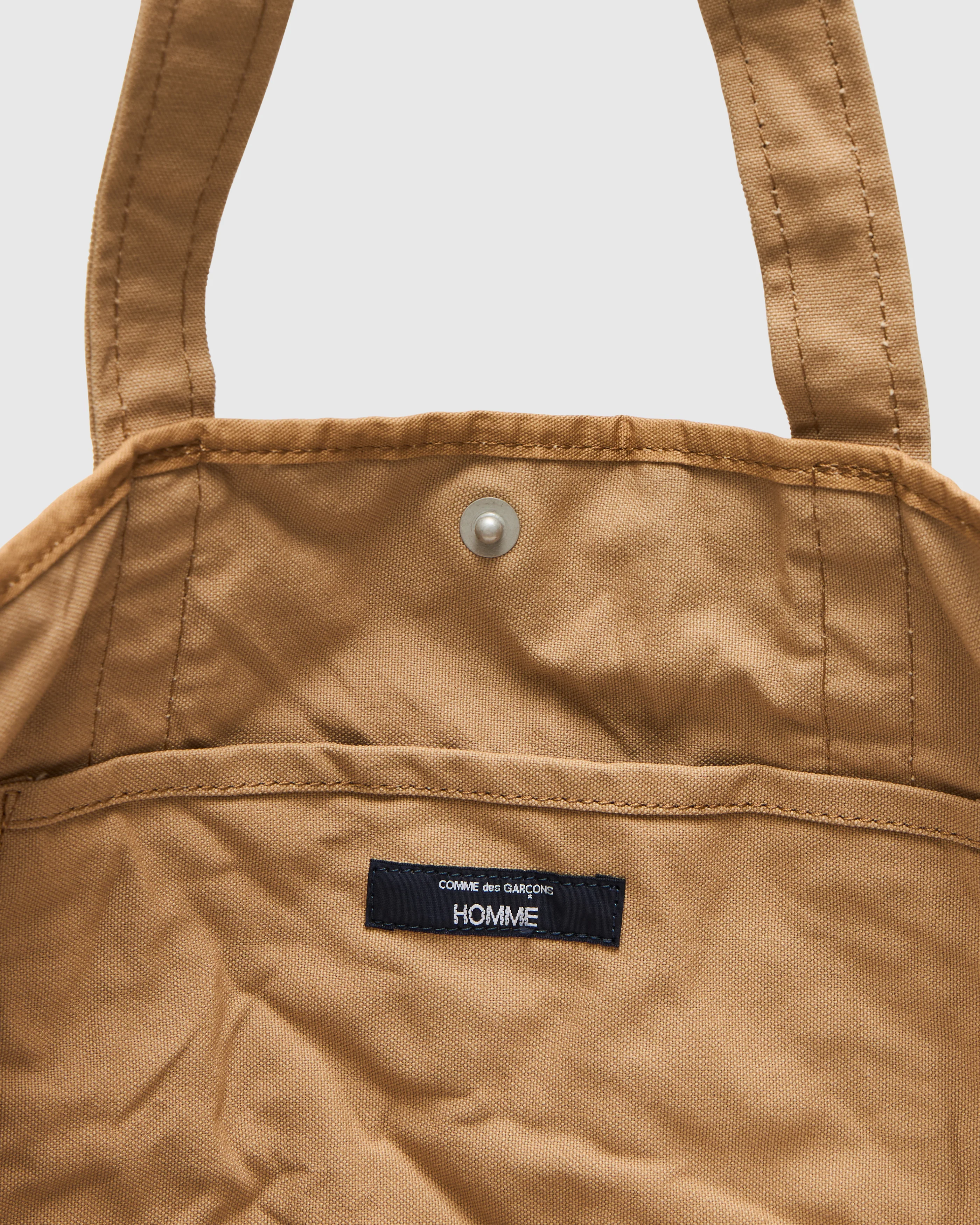 Weekend Bag in Beige - Image 5