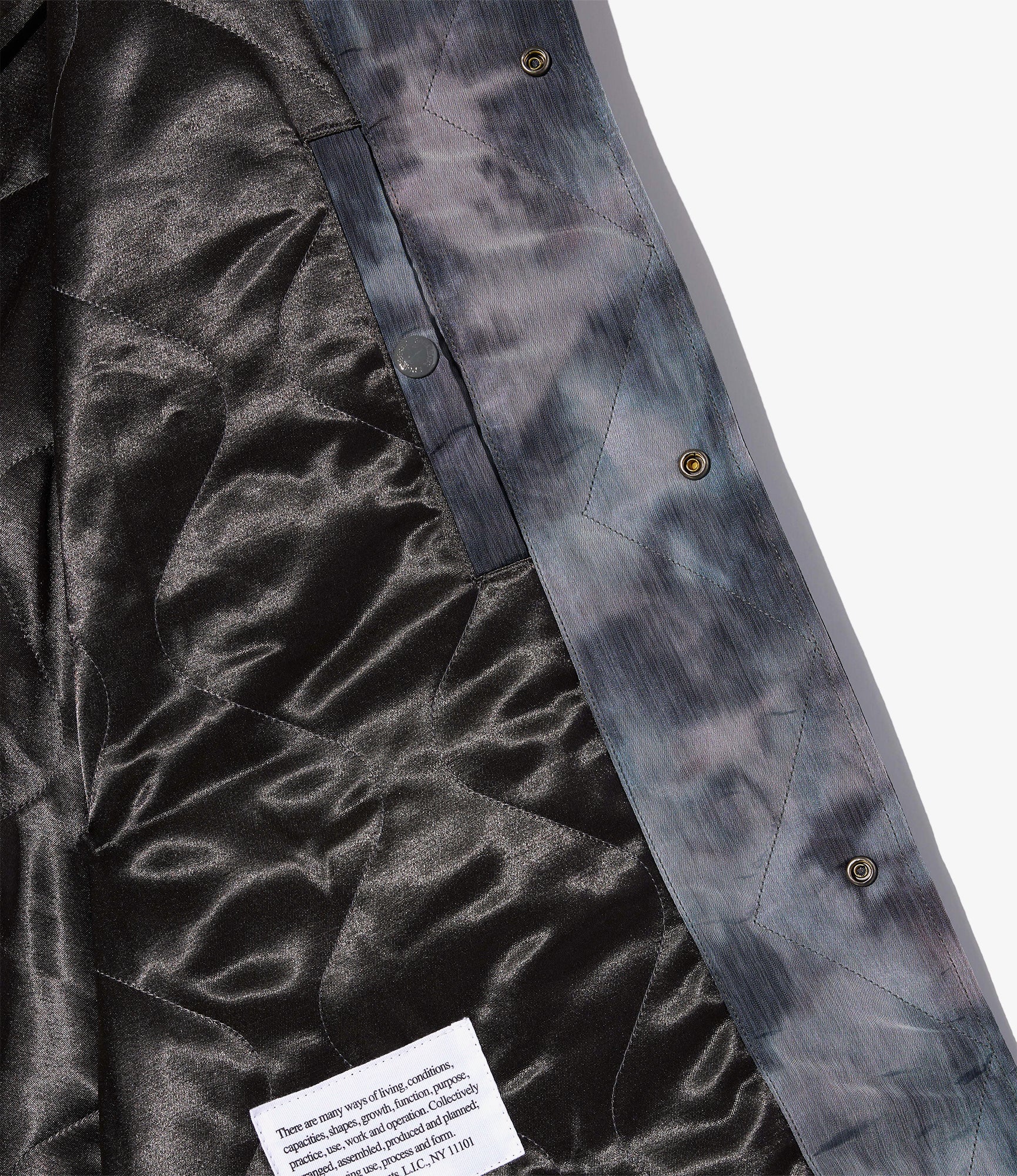 Wind Breaker in Charcoal Polyester Smoke Print - Image 4