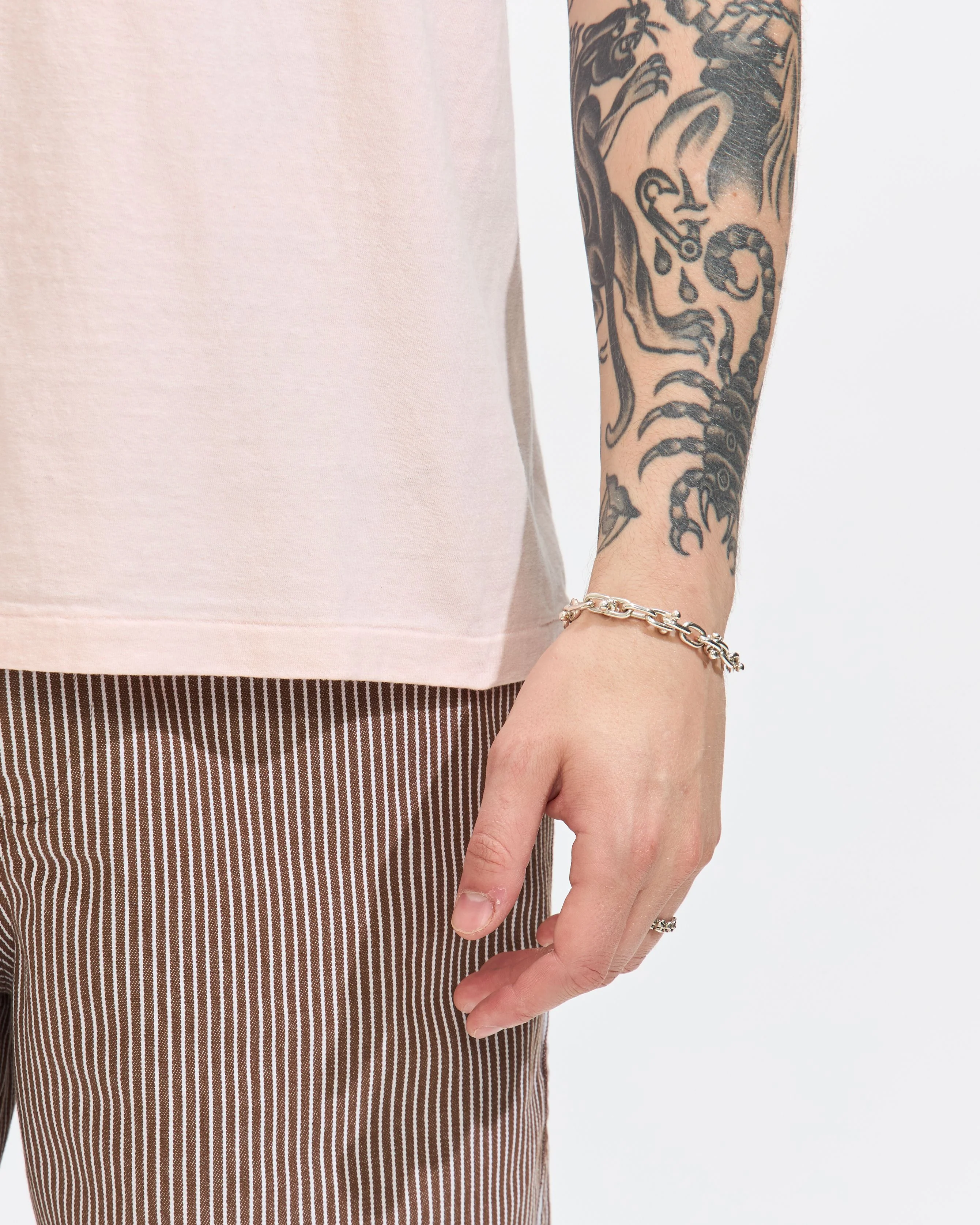 Haleiwa SS Tee in Mauve Chalk - Image 3