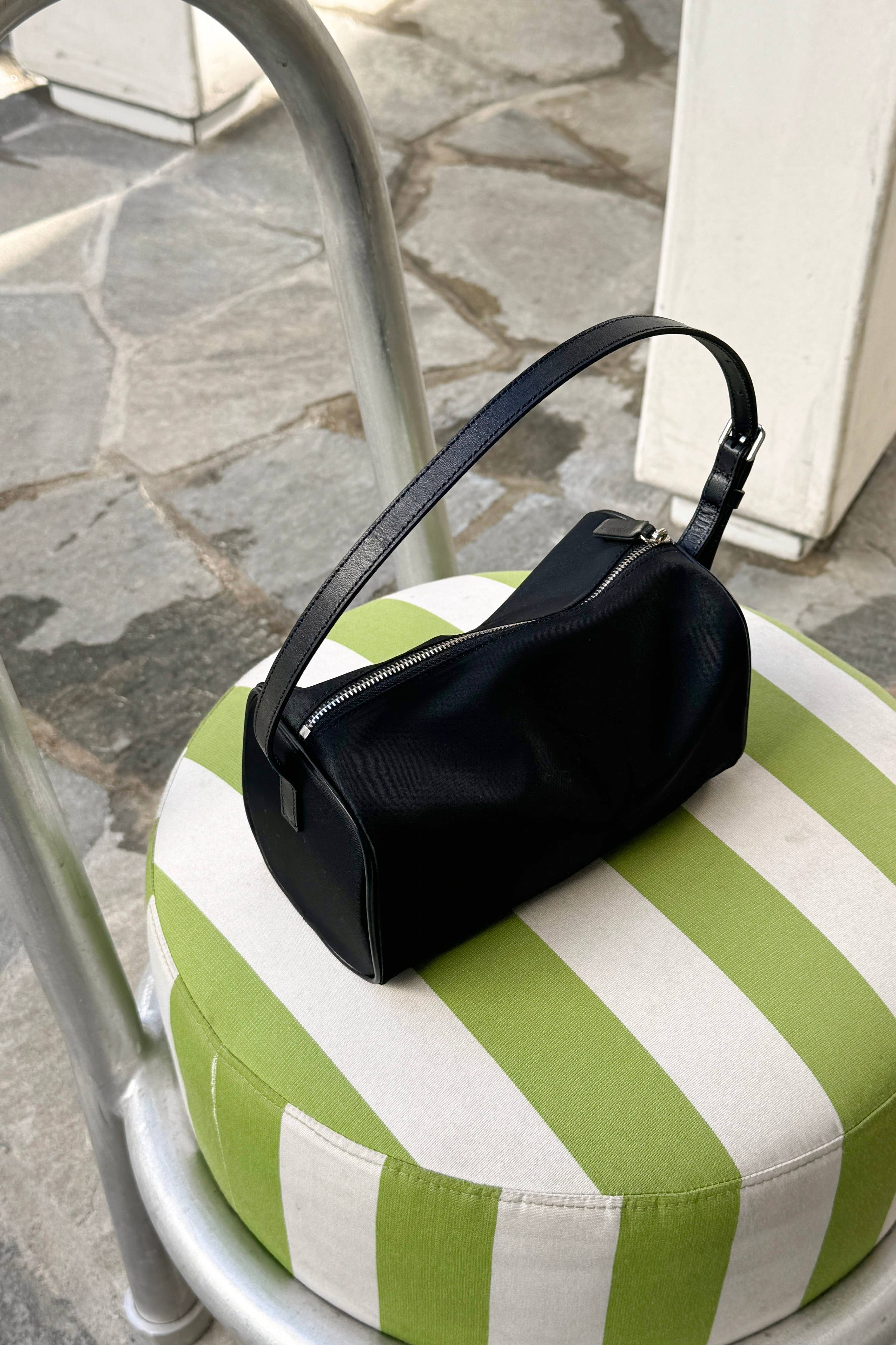 City Mini Bag in Black - Image 4