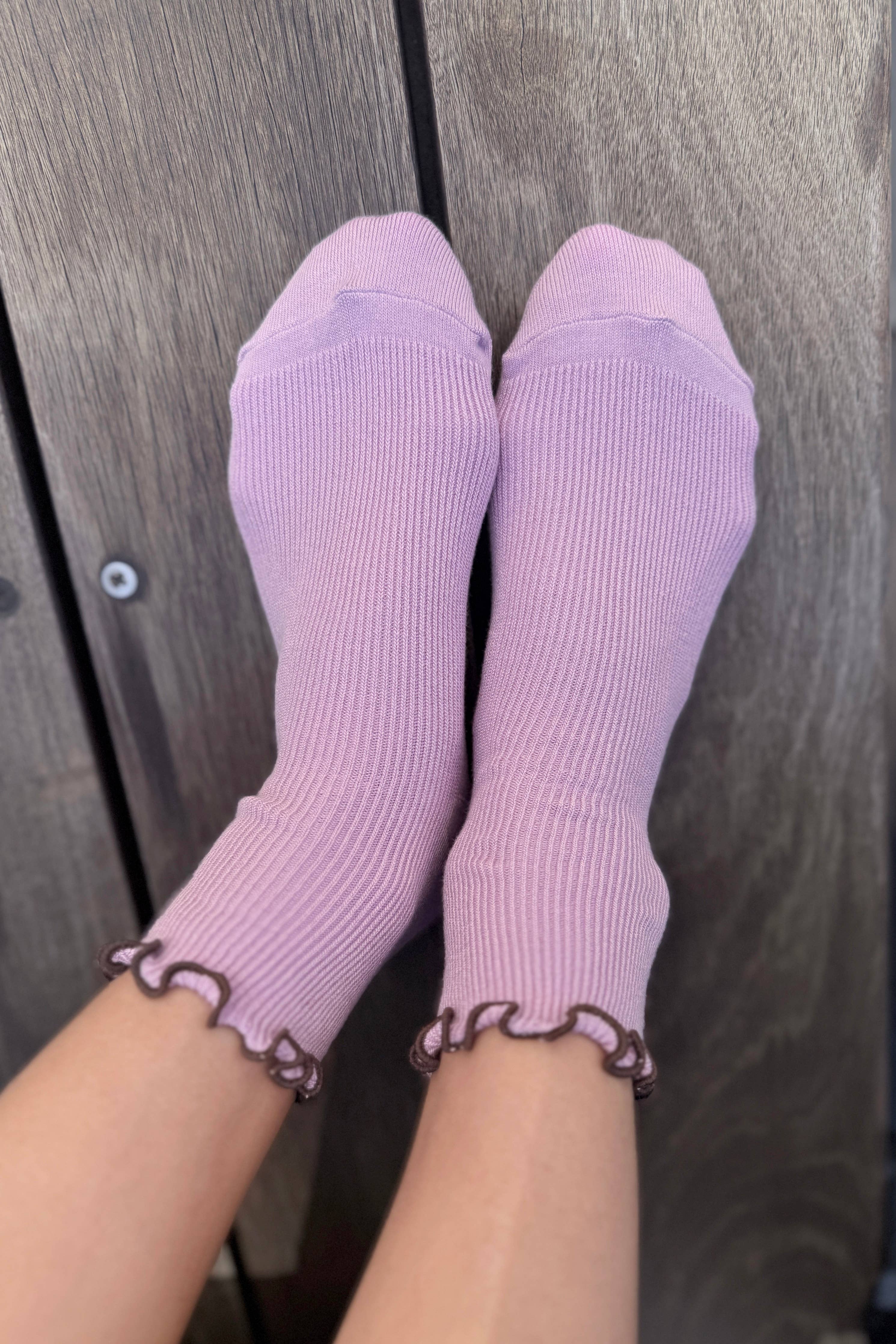 The Petite Ruffled Modal Socks Lilac / Brown - Image 2