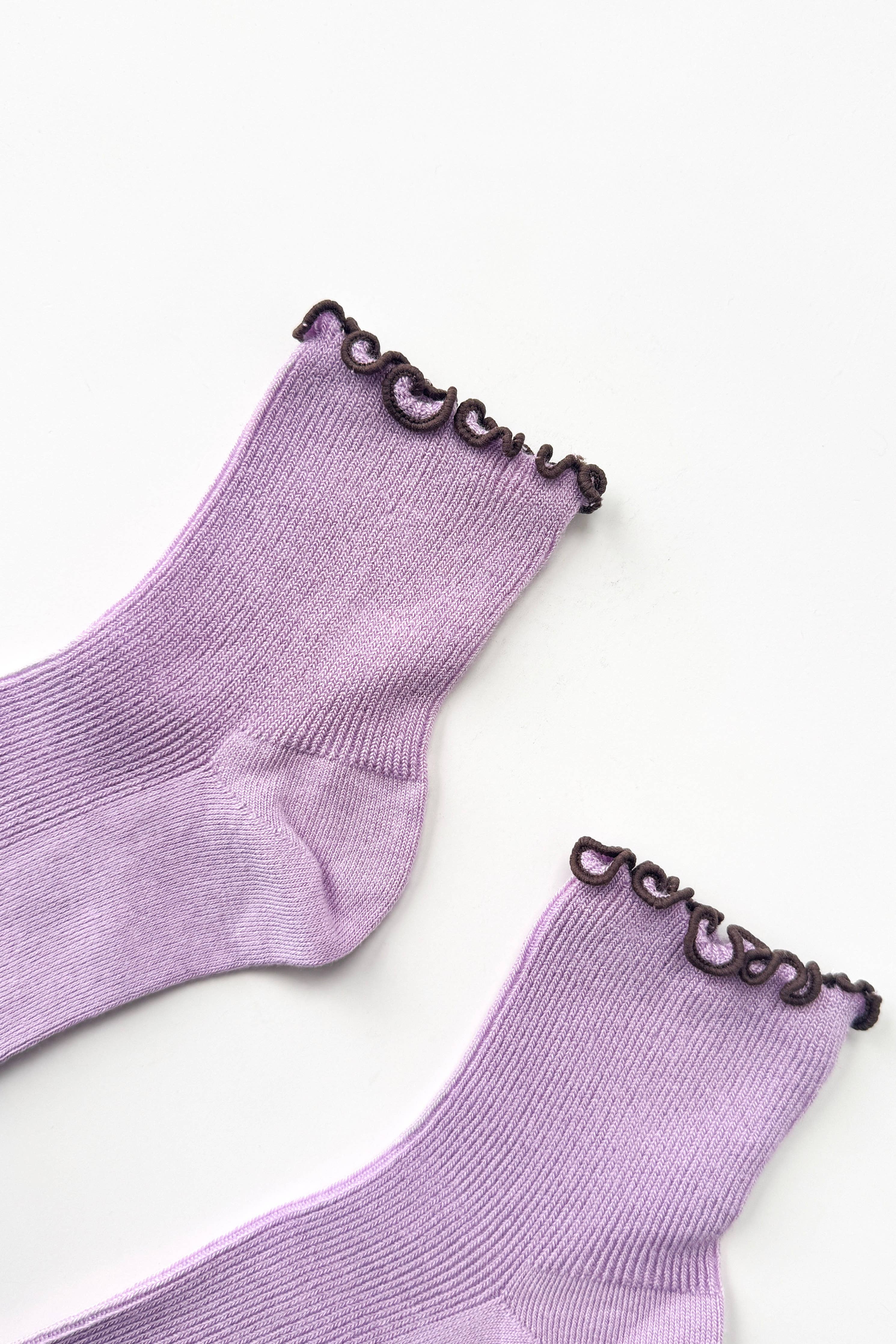 The Petite Ruffled Modal Socks Lilac / Brown - Image 4