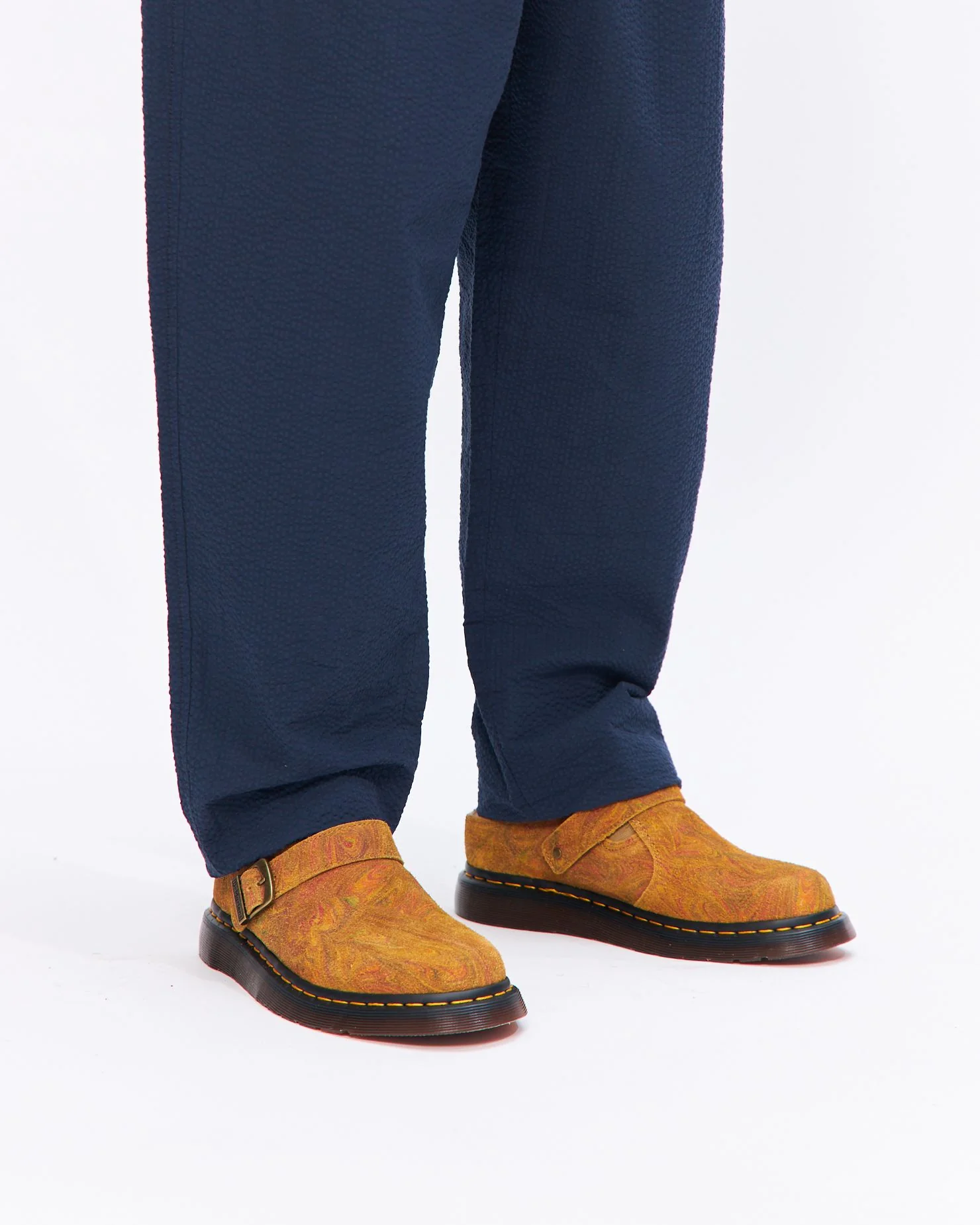 Pleated Track Pant in Navy Cotton Seersucker - Image 4