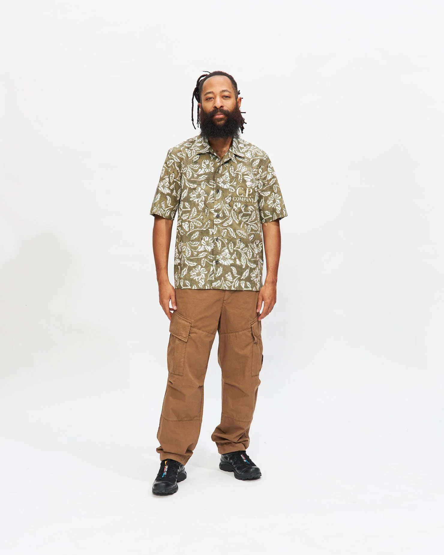 Printed Poplin Short Sleeved Shirt in Lead Grey - Image 5