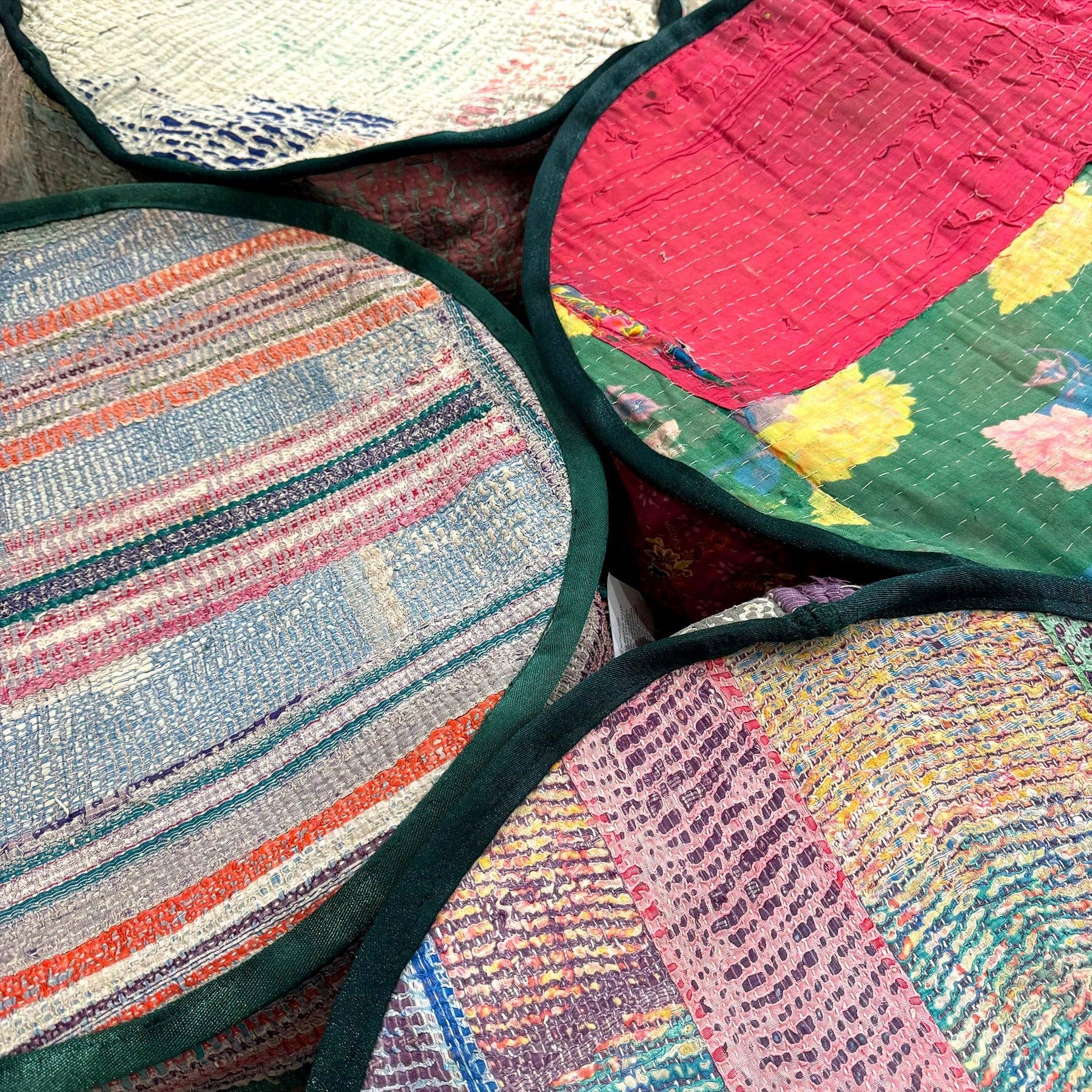 Vintage Kantha Quilt Pet Bed W/Cushion - Image 7