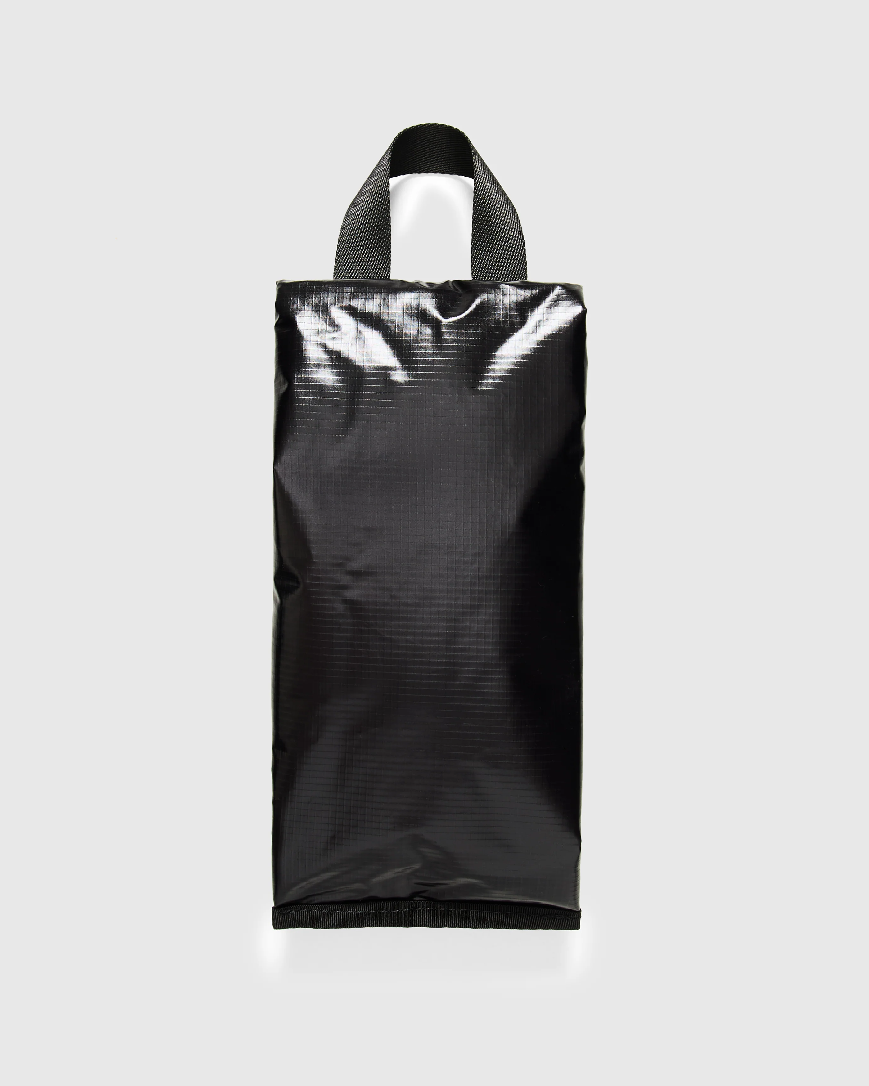 Sibu Wash Bag in Black - Image 3