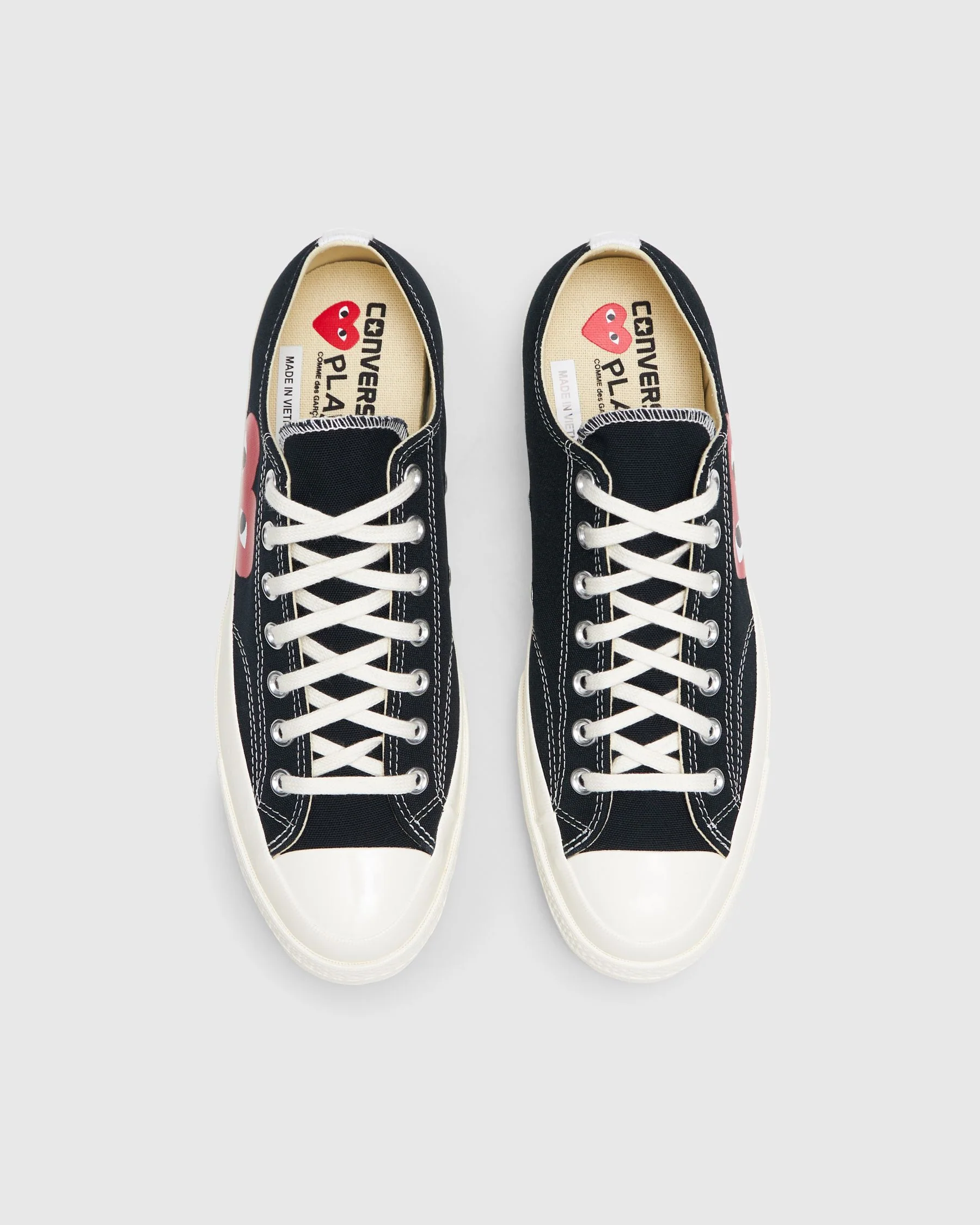 Red Heart Chuck Taylor All Star '70 Low in Black - Image 2
