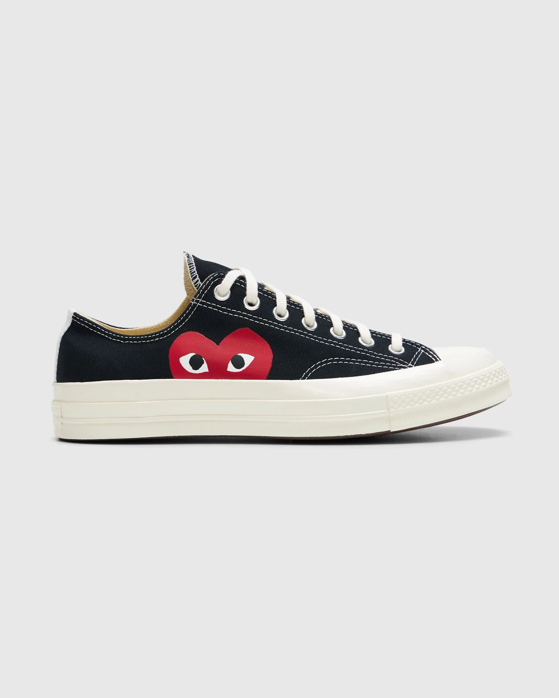 Red Heart Chuck Taylor All Star '70 Low in Black - Image 3