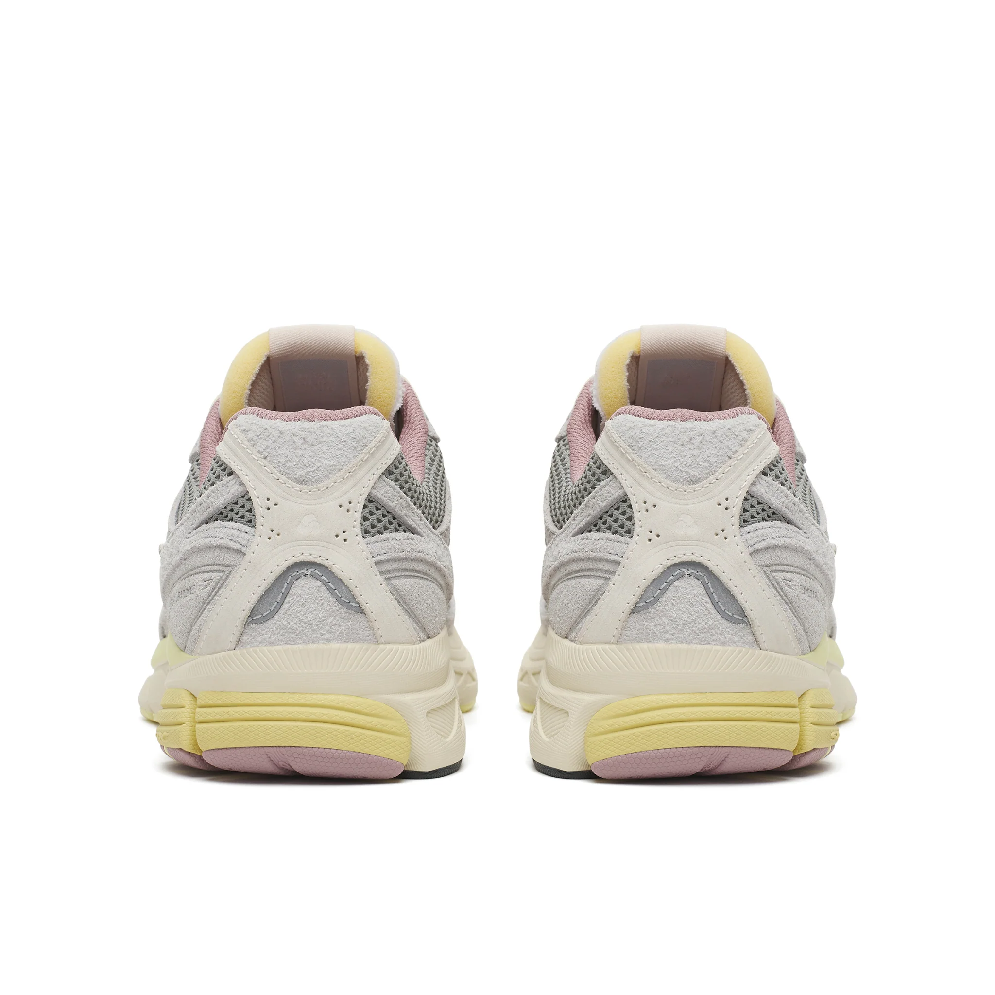 Saucony x 3sixteen Guide v7.3s in Graphite - Image 3