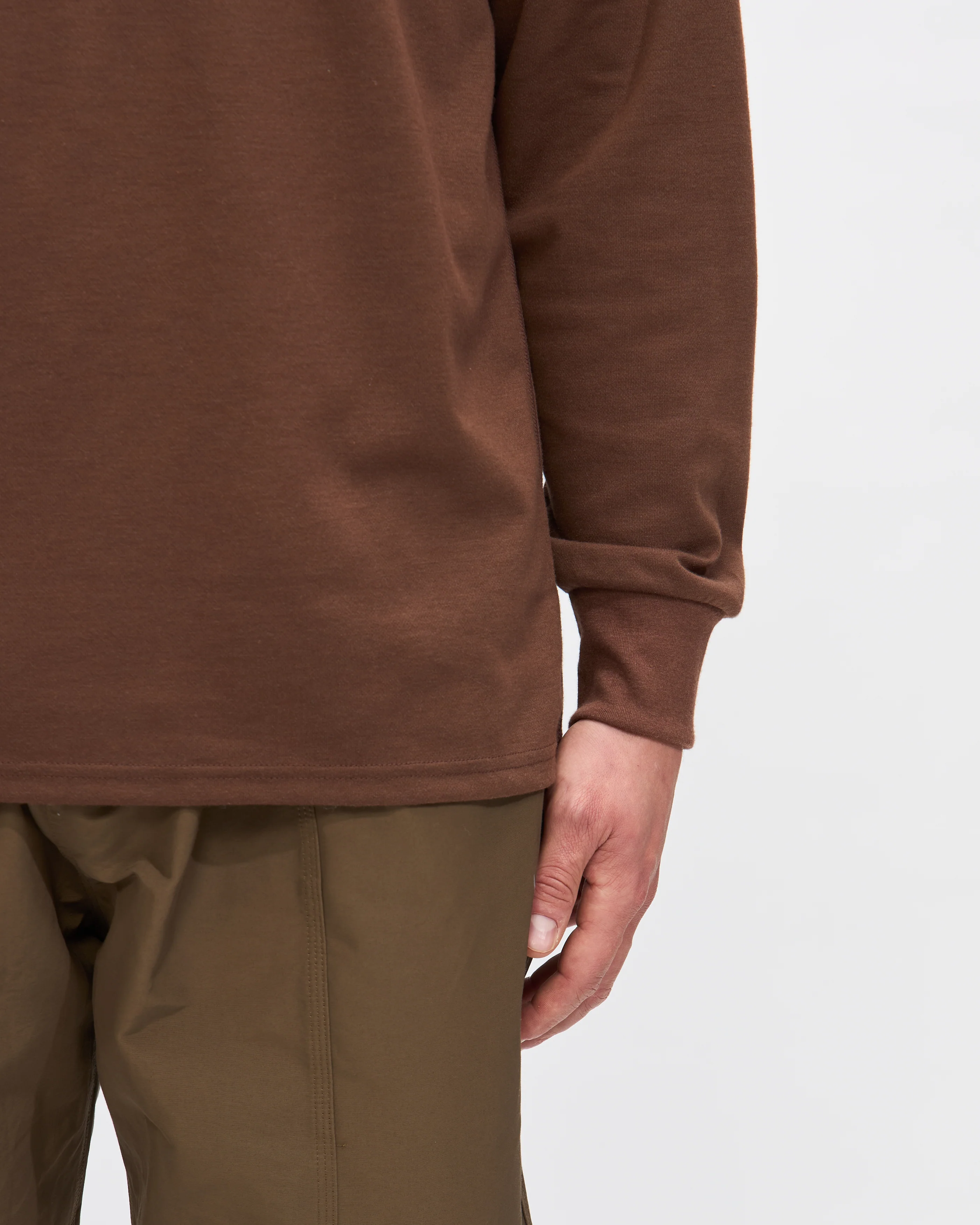 L/S Crew Neck Tee in Brown Skull & Target - Image 4