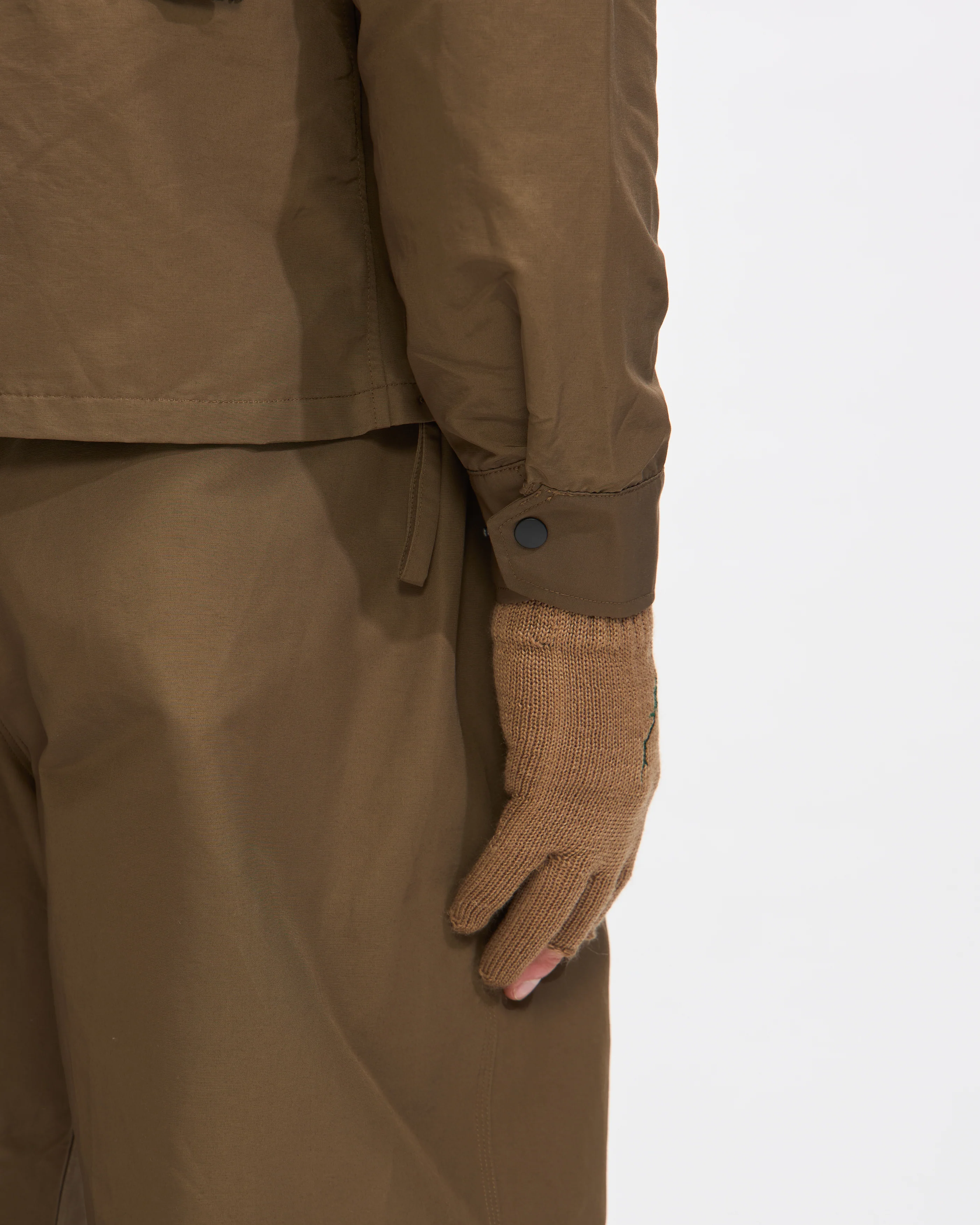 Tenkara Trout Parka in Olive C/N Grosgrain - Image 6