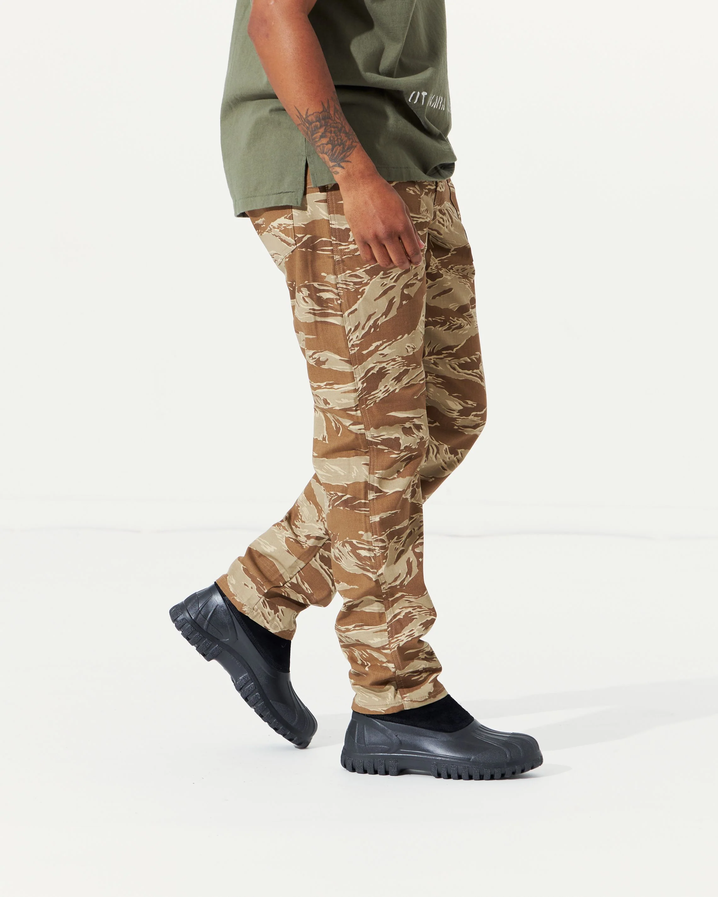 Taper Fatigue in Khaki Tigerstripe - Image 6