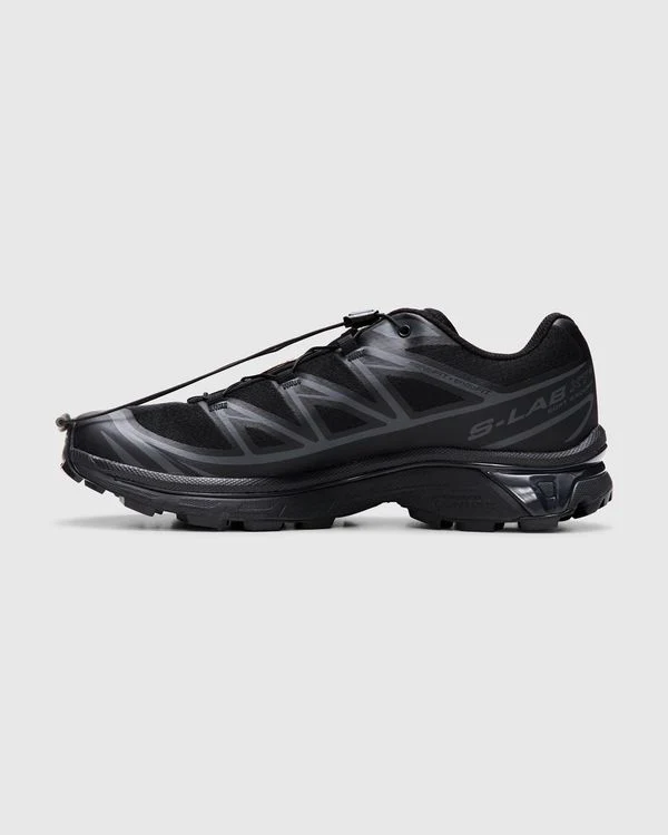 XT-6 in Black/Black/Phantom - Image 4